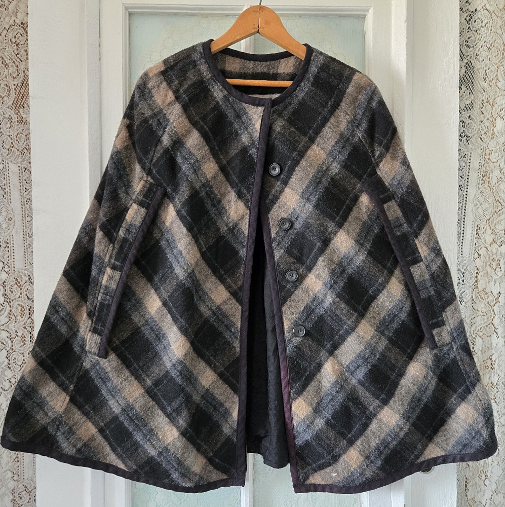 Zara Basic Black Cream Plaid Wool Cape Jacket L